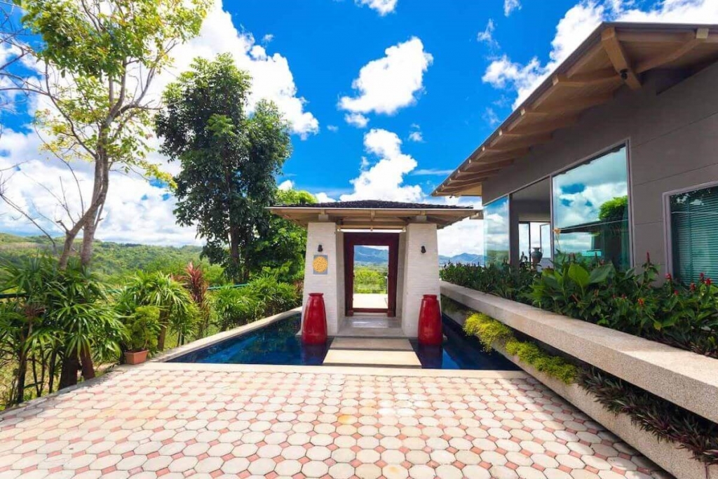 La Colline  Layan,, Phuket  Thailand