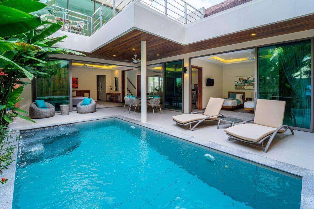 拉威海鲜市场和拉威海滩附近的三卧室泳池别墅出售，普吉岛