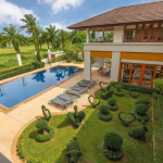 7 Bedroom Pool Villa with 2 Bedroom Apartment for Sale Adjacent to Loch Palm in Kathu, Phuket