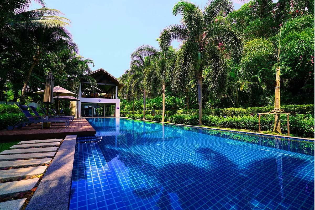 2 Bed Condo For Rent In Bangtao Casuarina Shores Thai - 