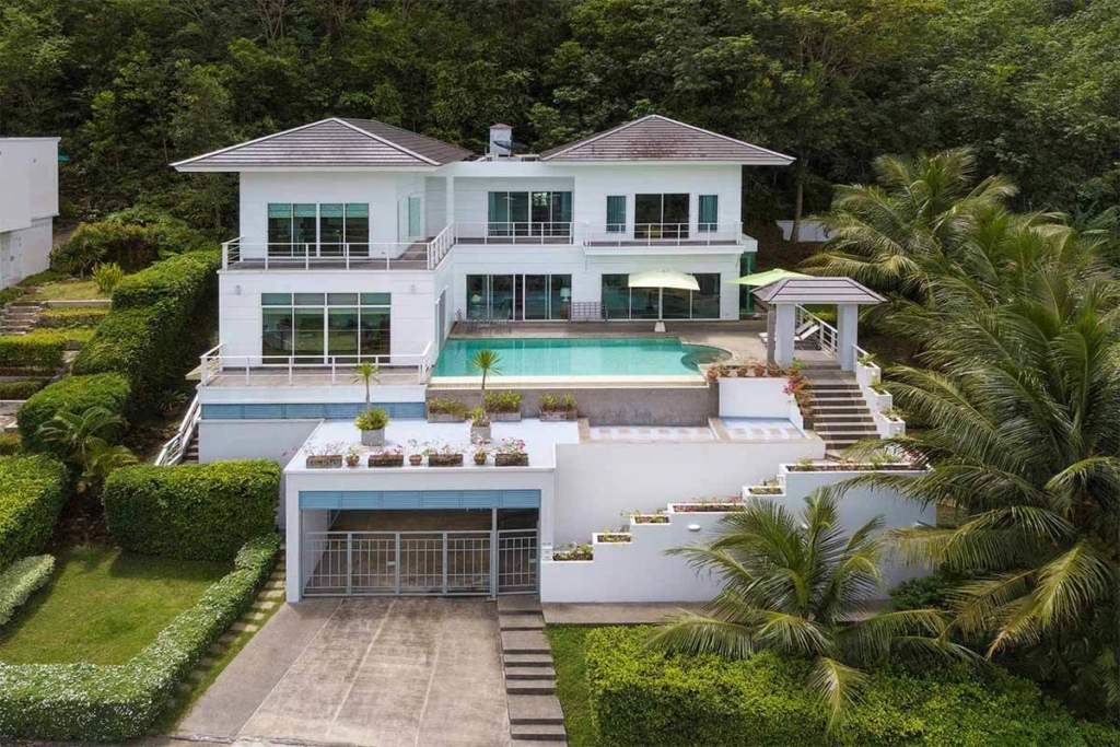 4 Bedroom Golf Course View Pool Villa for sale in Kathu Phuket