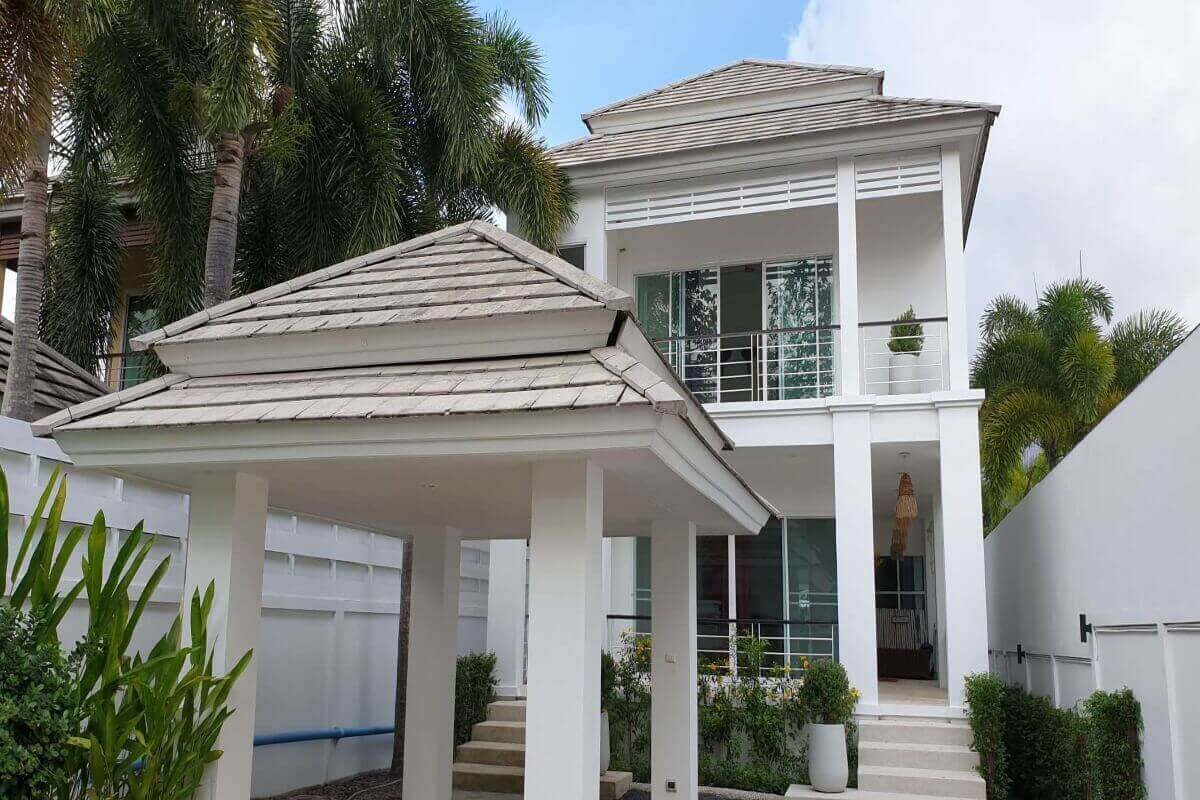 Golf Course View 3 Bedroom Pool Villa for Sale in Kathu Phuket