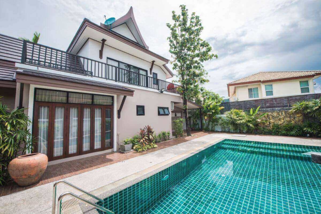 3 Bedroom Modern Thai Style House with Pool for Sale in Chalong, Phuket