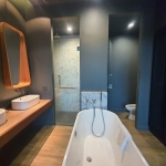 2-bedroom fully furnished sea view condo Soi Saiyuan, Rawai, Phuket bathroom and bathtub PSC-RAW-376