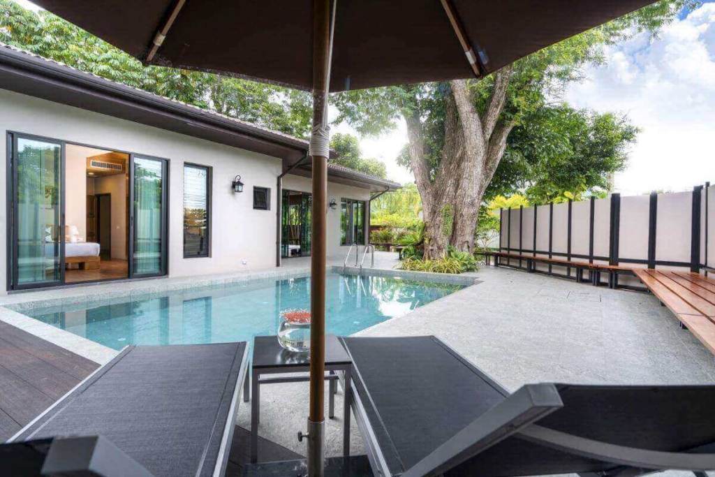3 Bedroom Fully-Furnished Pool Villa for Sale near Nai Harn Beach, Phuket