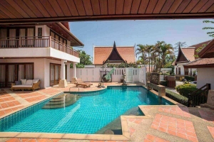 Nai Harn,, Phuket  Thailand