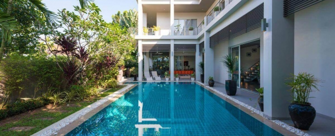 4 Bedroom Stand-Alone Non-Estate Pool Villa for Sale by Owner near Boat Avenue in Cherng Talay, Phuket