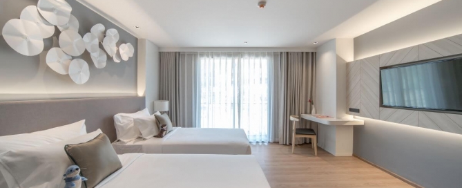Studio Foreign Freehold Condo with Partial Sea View for Sale near Nai Harn Beach, Phuket