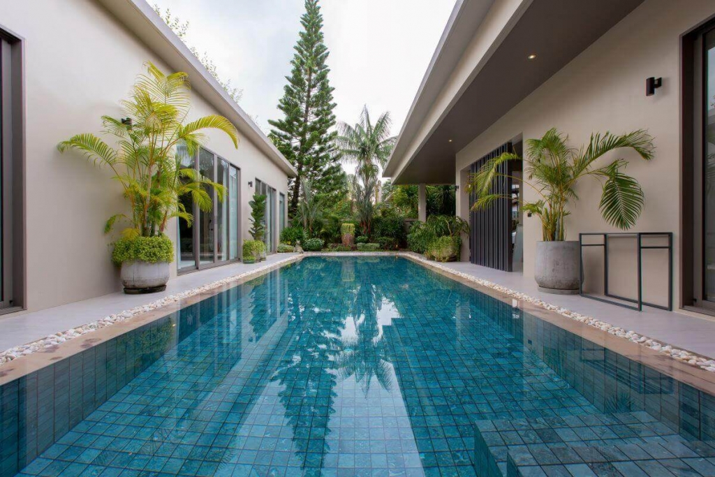 Cherng Talay, Phuket Thailand