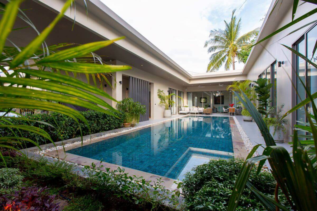 3 Bedroom Solar-Powered Pool Villa for Sale by the Owner near Boat Avenue in Cherng Talay, Phuket