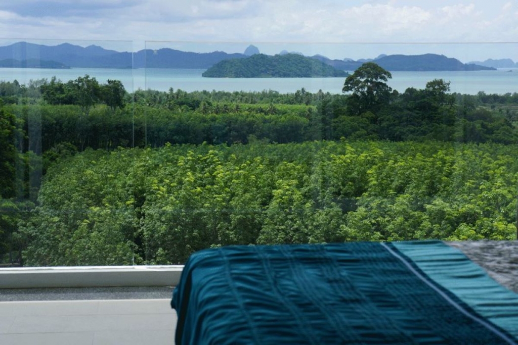 Ao Po, Phuket Thailand