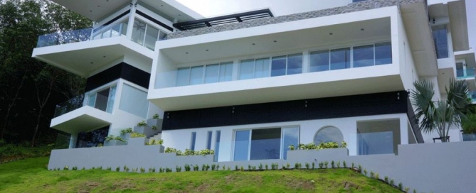 5 Bedroom Sea View Pool Villa for Sale on a Large Plot of 3,400 sqm near Mission Hills in Ao Po, Phuket