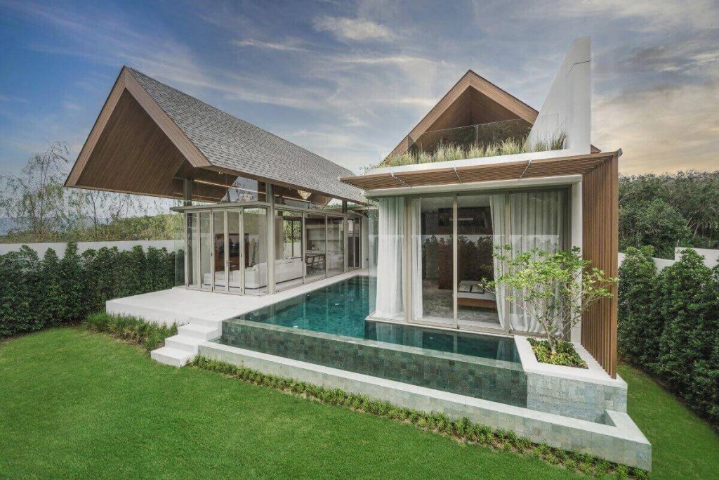 Cherng Talay, Phuket Thailand