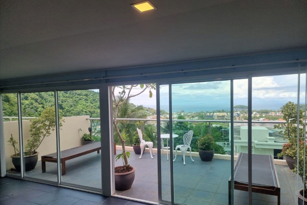 6 Bedroom Sea View Corner Townhouse For Sale by Owner near Kata Beach Phuket