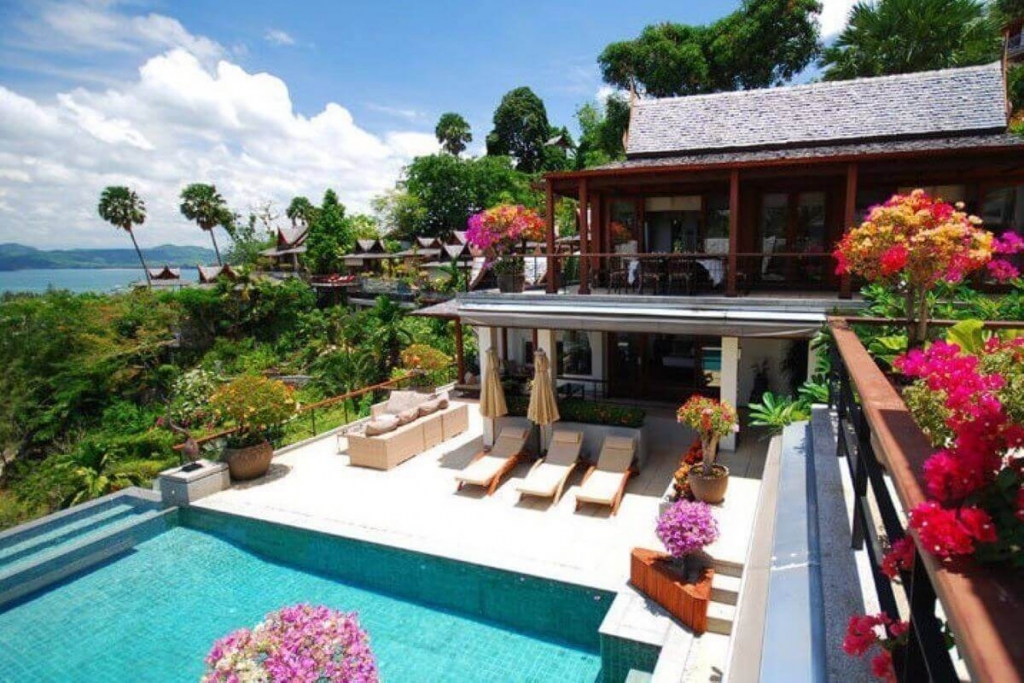 普吉岛素林海滩附近的Ayara出售6卧室海景豪华泳池别墅