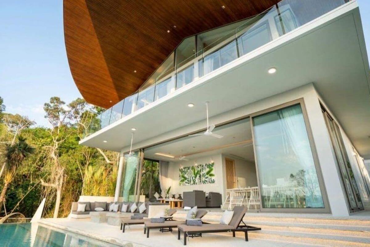 Villa de 4 chambres avec piscine et vue sur la mer à vendre à Himmapana Villas près de la plage de Kamala, Phuket