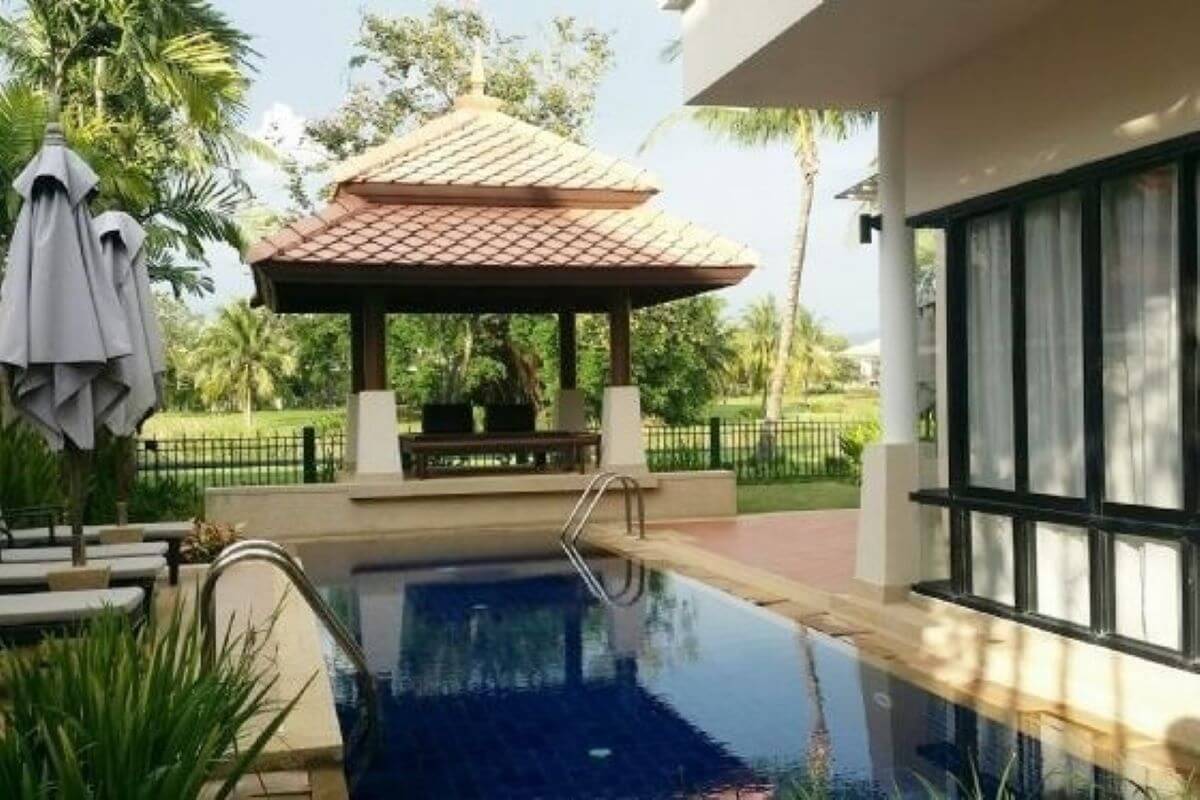 Reihenhaus-Poolvilla mit 3 Schlafzimmern und Blick auf die Lagune zum Verkauf in Laguna Village Townhomes, Phuket