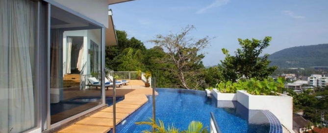 普吉岛卡马拉海滩附近的 Coolwater 业主出售的大型地块上的 4 卧室山坡泳池别墅