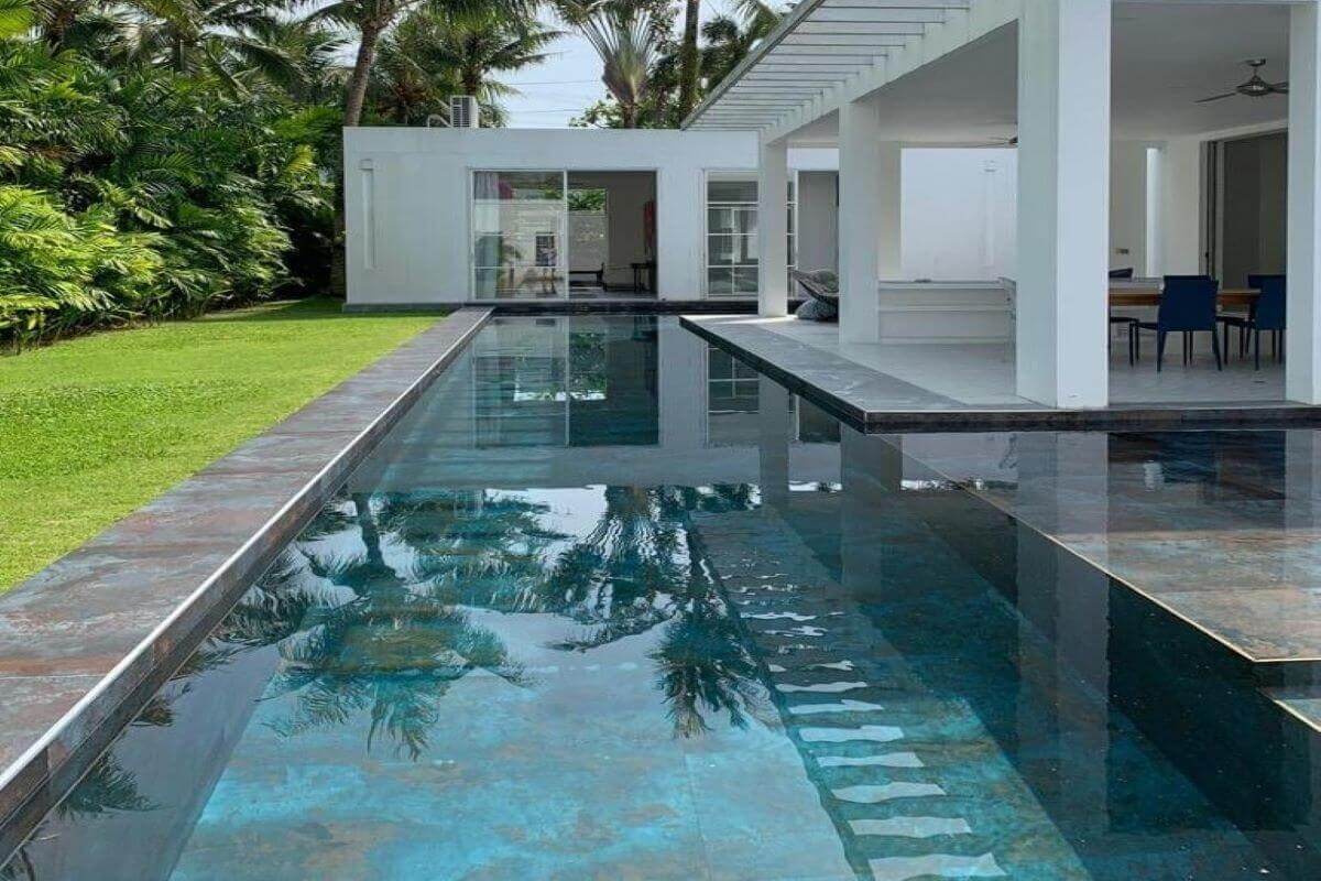 普吉岛Koh Kaew英国国际学校和Boat Lagoon附近的4卧室泳池别墅出售