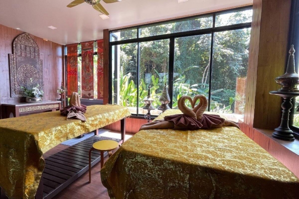 Karon,, Phuket  Thailand
