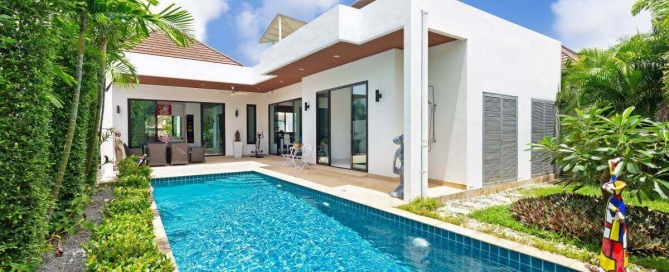 2 Bedroom Modern Pool Villa with Roof Deck for Sale in Soi Suksan in Rawai, Phuket