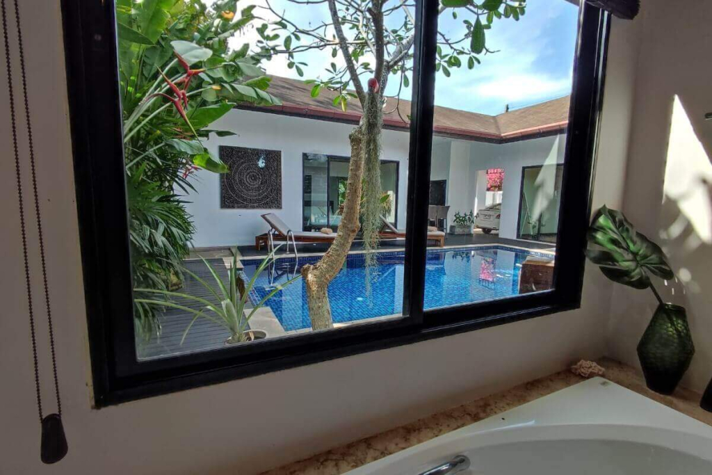 Cherng Talay, Phuket Thailand
