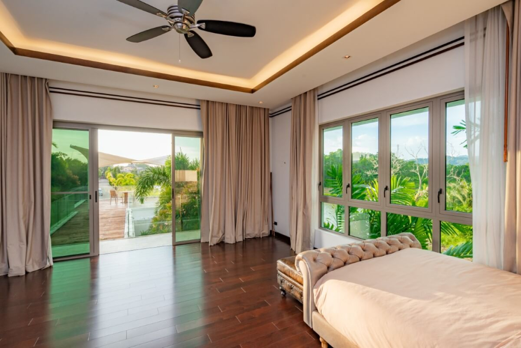 Cherng Talay, Phuket Thailand