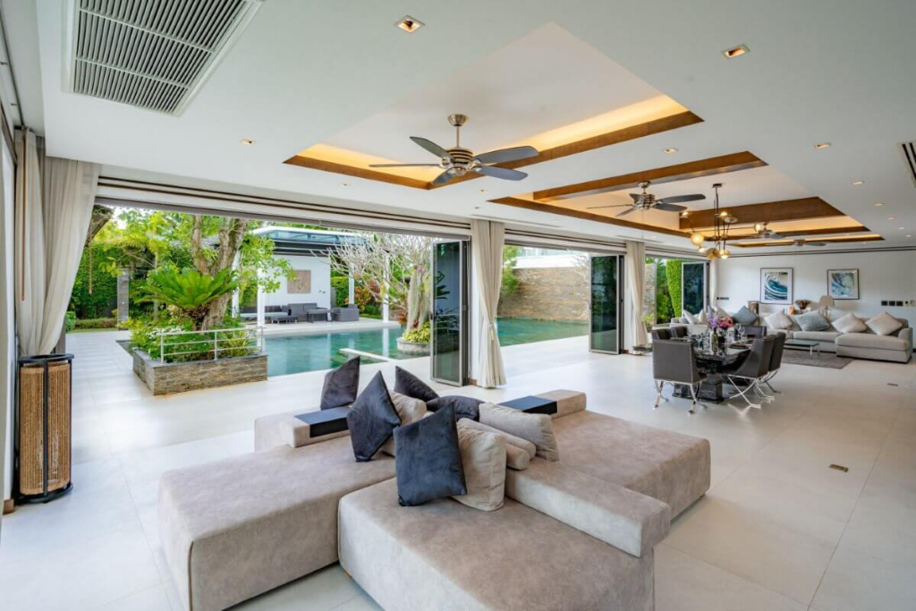 Cherng Talay, Phuket Thailand