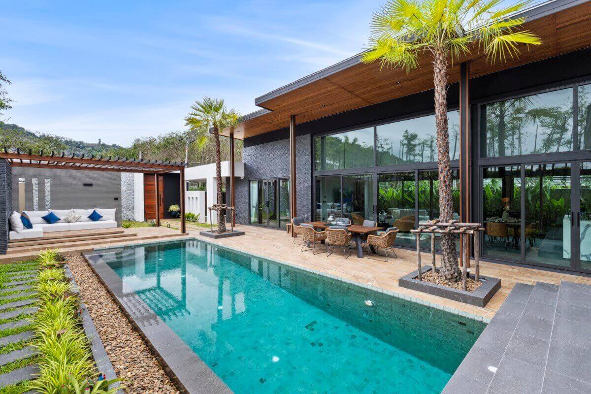 3-4 Bedroom Modern Tropical Pool Villa with Home Office for Sale in Rawai, Phuket
