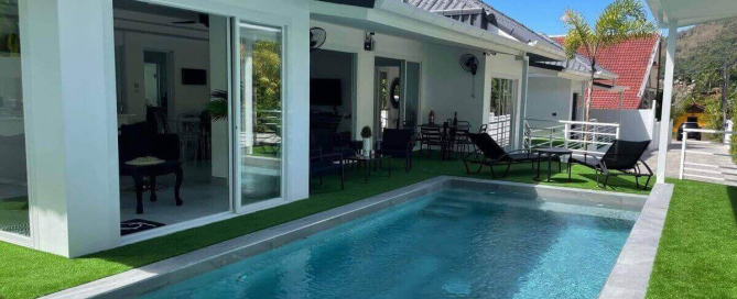 5 Bedroom Just Renovated Pool Villa for Sale by Owner in Soi Samakki in Rawai, Phuket