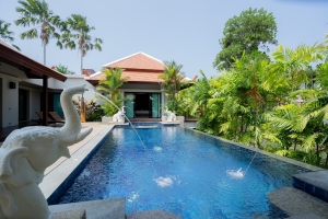 Naiharn,, Phuket  Thailand