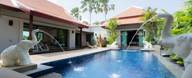 4 Bedroom Ready to Move in Pool Villa for Sale at Baan-Bua near Nai Harn Beach, Phuket