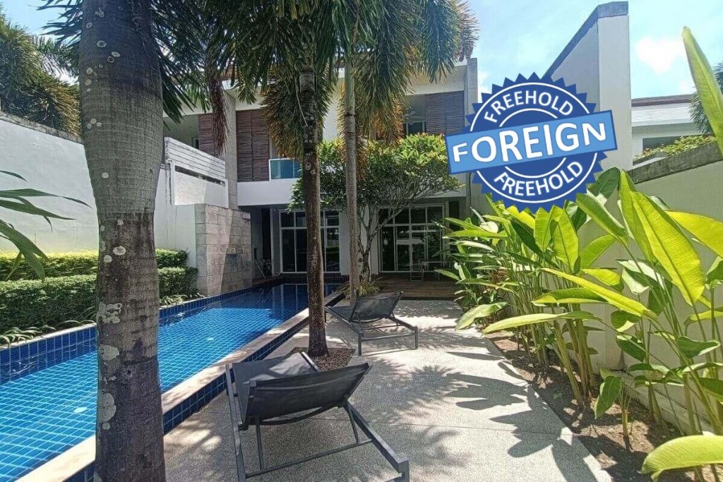 4 Bedroom Foreign Freehold Condo Pool Villa for Sale near Bang Tao Beach, Phuket
