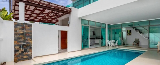 4 to 5 Bedroom Modern Pool Villa for Sale From Owner 10 Minutes Walk to Kamala Beach, Phuket