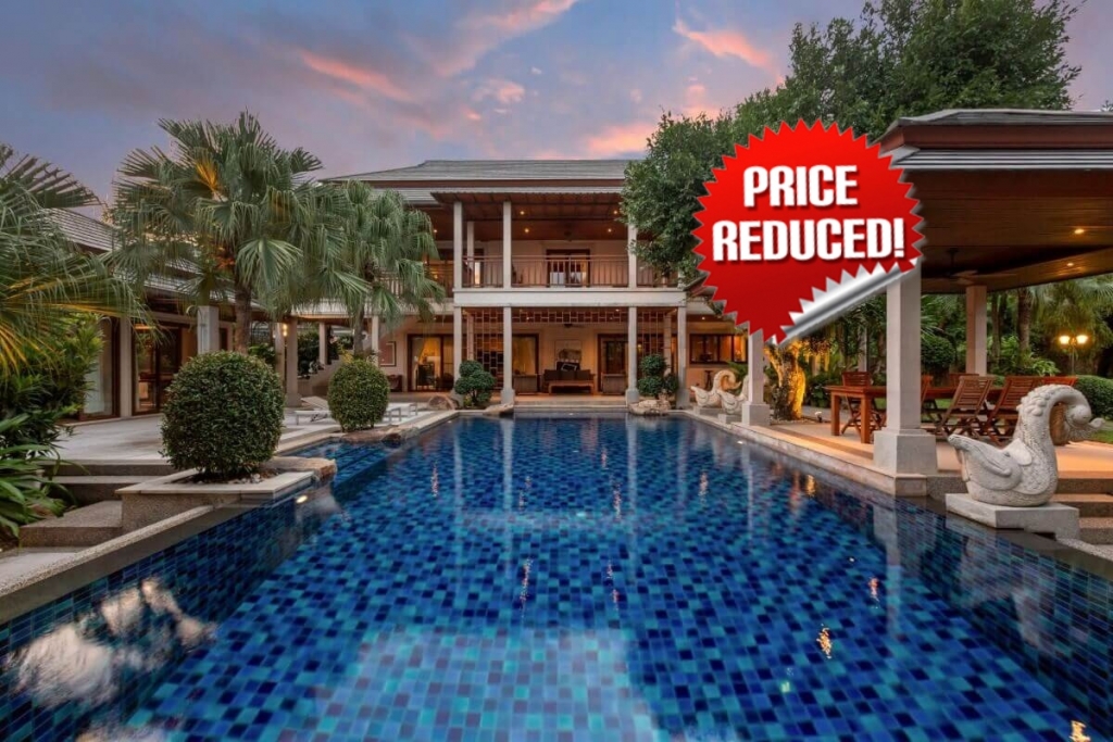 Poolvilla mit 5 Schlafzimmern in einem 1,400 m² großen tropischen Garten zum Verkauf in Rawai, Phuket