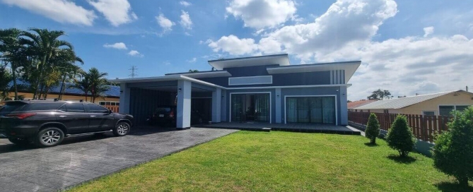 3 Bedroom Brand New Villa on Large 711 Sqm Plot for Sale by Owner near UWC in Thalang, Phuket