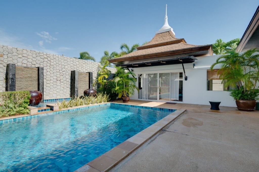Nai Harn, Phuket Thailand