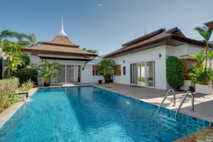 Nai Harn,, Phuket  Thailand