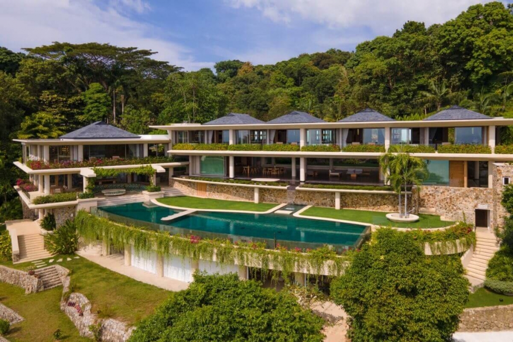 Super-Poolvilla mit 5 Schlafzimmern und Meerblick auf einem 3,404 m² großen Grundstück zum Verkauf auf der Kamala-Landzunge, Phuket