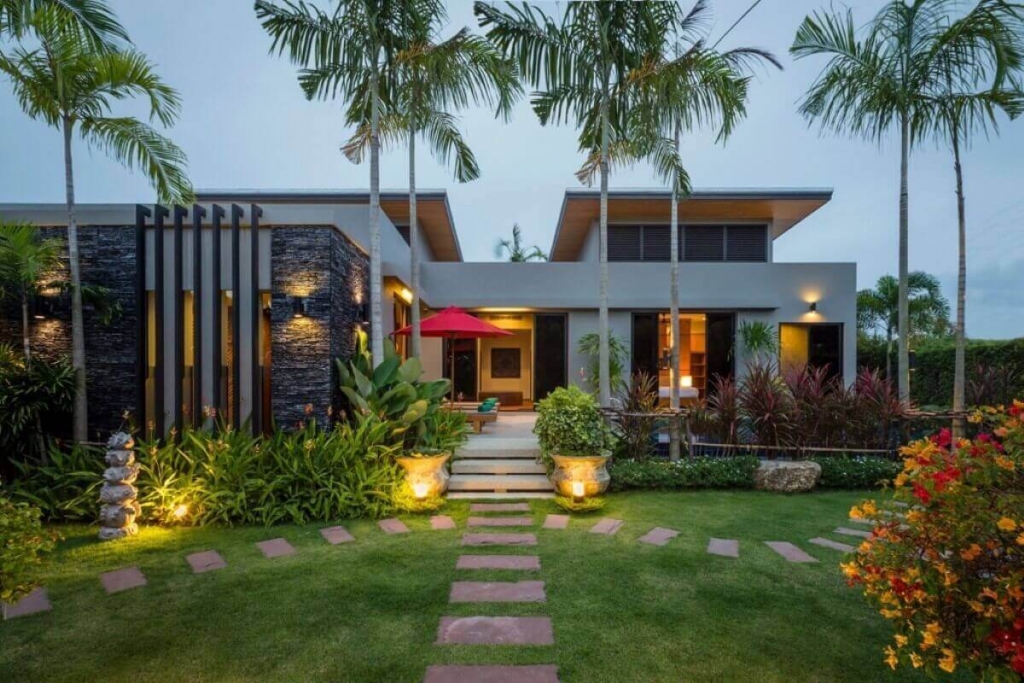 Neu renovierte moderne Zen-Poolvilla mit 3+1 Schlafzimmern zum Verkauf in der Nähe von Nai Harn Beach, Phuket