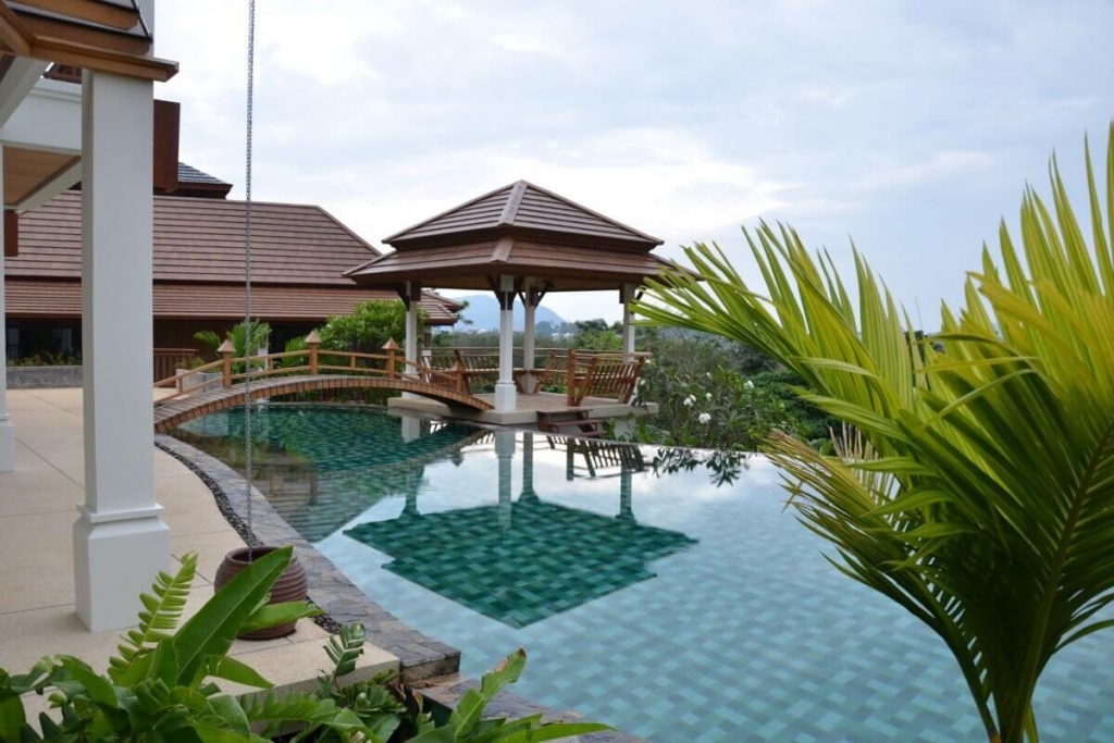 Nai Harn, Phuket  Thailand