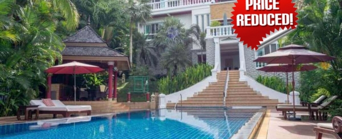 5 Bedroom Sea Facing Pool Villa on Large 1,517 Sqm for Sale 800 Metres to Beach in Koh Sirey, Phuket