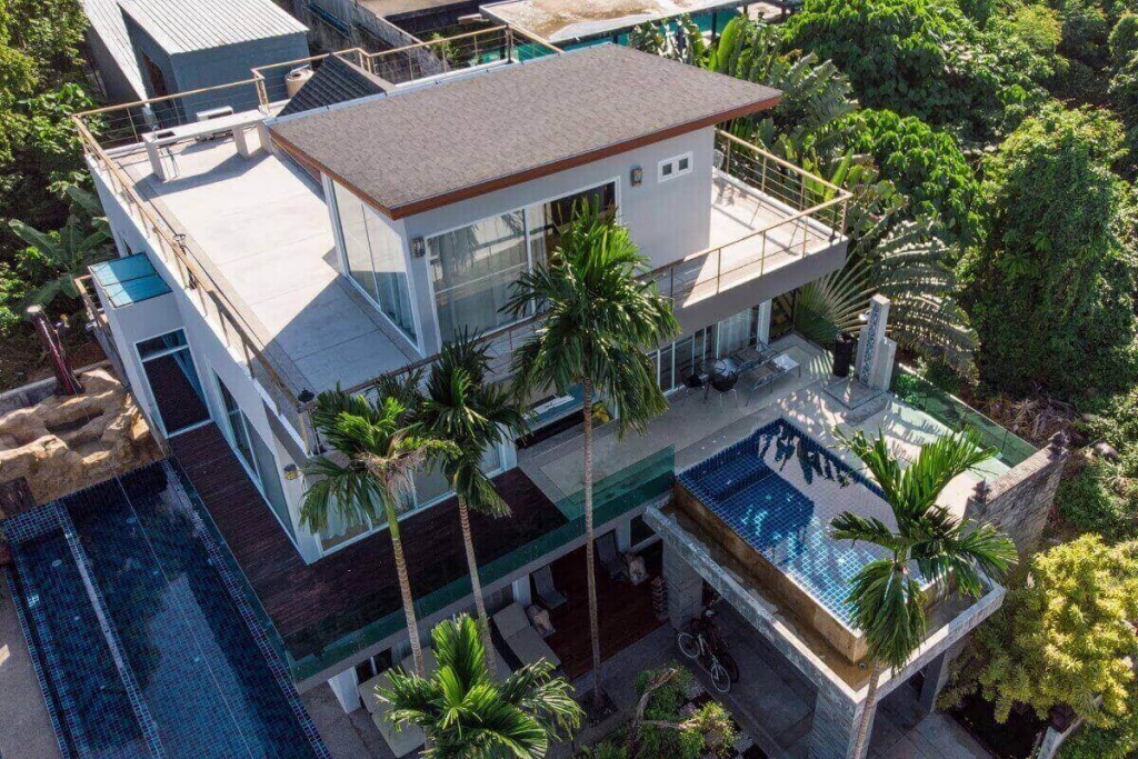 8 Bedroom Holiday Style Pool Villa for Sale by Owner in Soi Saiyuan, Rawai, Phuket