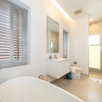 3-bedroom foreign freehold condo pool villa for sale near Bang Tao Beach, Phuket bathroom and bathtub PSV-BAN-1240