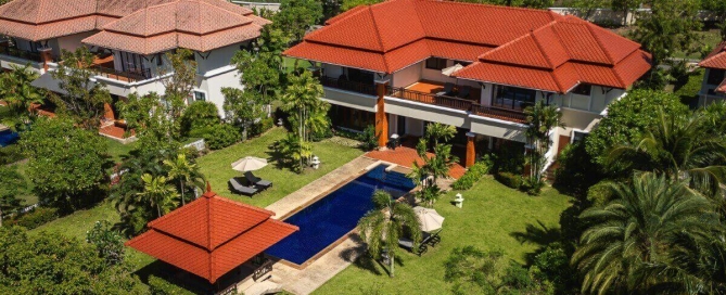 4 Bedroom Lakeside Pool Villa on Large 1,600 Sqm Plot for Sale in Laguna, Phuket