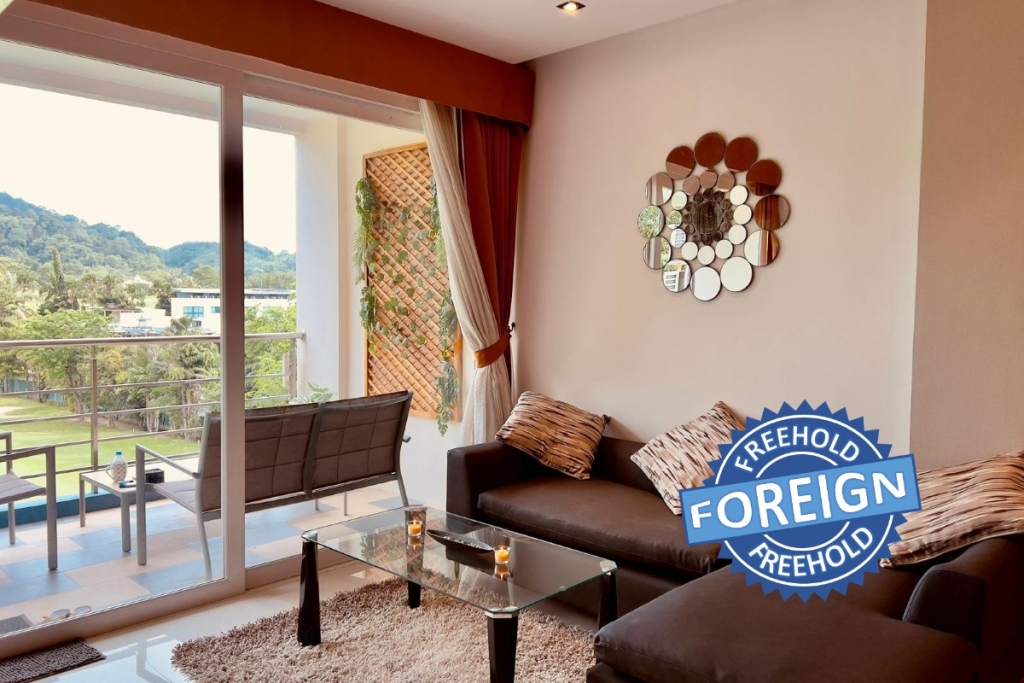 2 Bedroom Foreign Freehold Golf Course View Condo For Sale By Owner in Kathu, Phuket