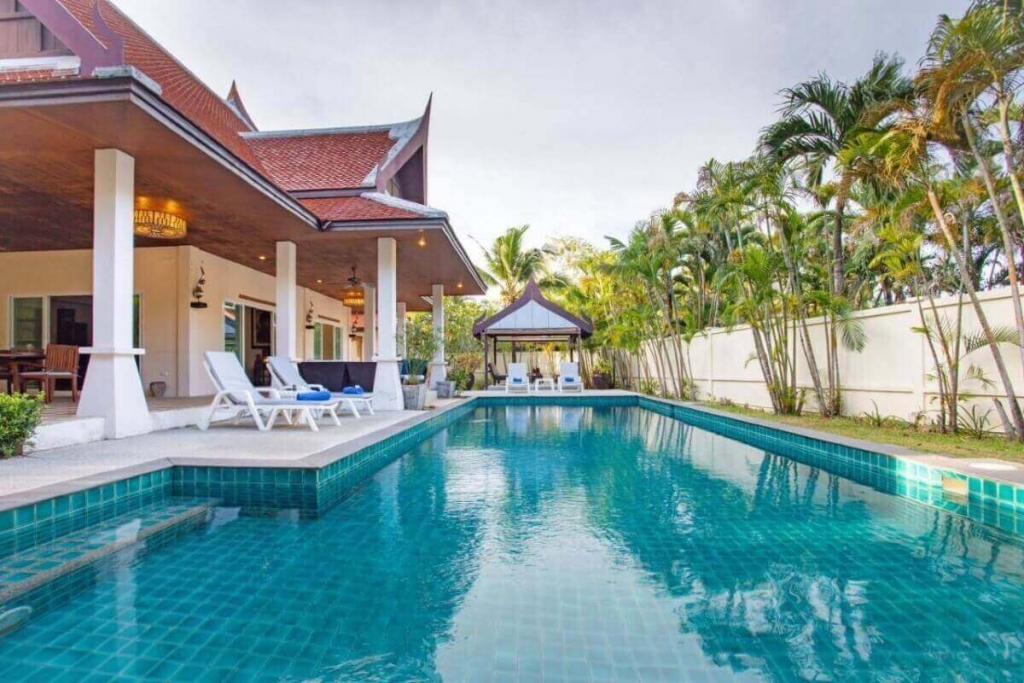4 Bedroom Modern-Thai Family Pool Villa for Sale 5 Minutes to ISP in Rawai, Phuket