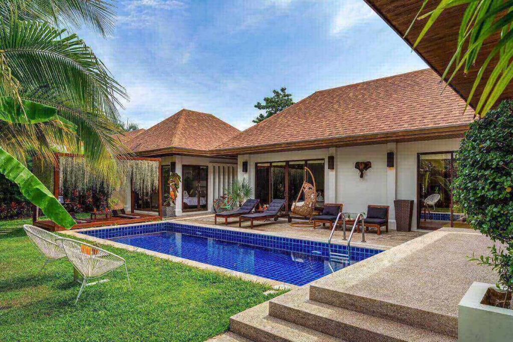 Nai Harn, Phuket Thailand