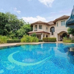 6 Bedroom Family Pool Villa on Large 1,250 Sqm Plot for Sale near Phuket Country Club in Kathu