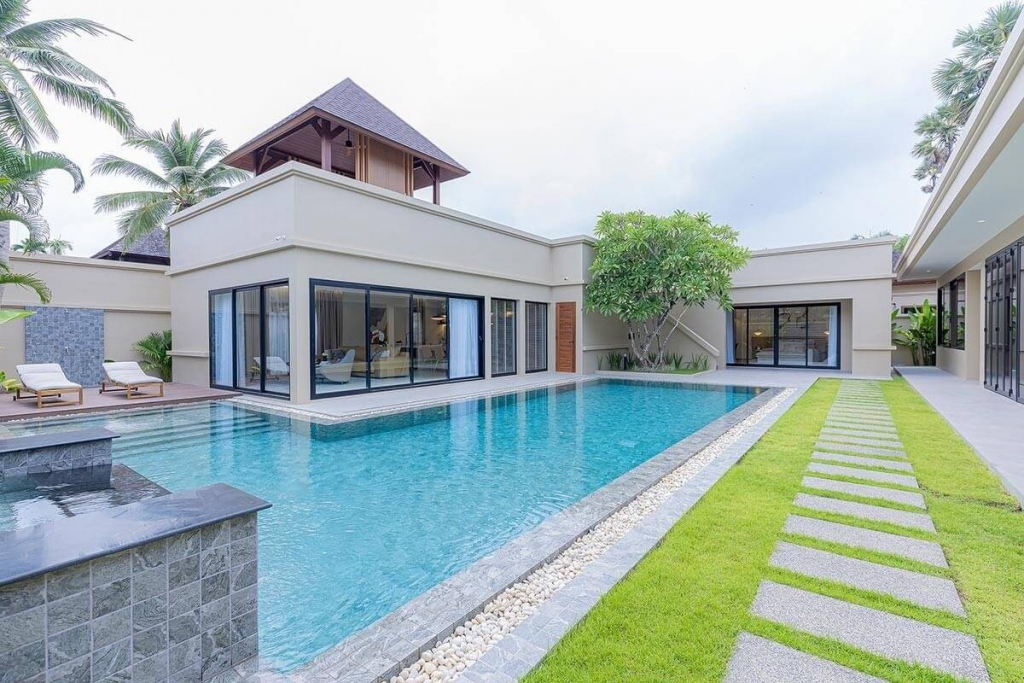 3 Bedroom Balinese-Inspired Modern Pool Villa for Sale Walk to Bang Tao Beach, Phuket